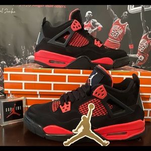 Air Jordan Retro IV 4 Red Thunder